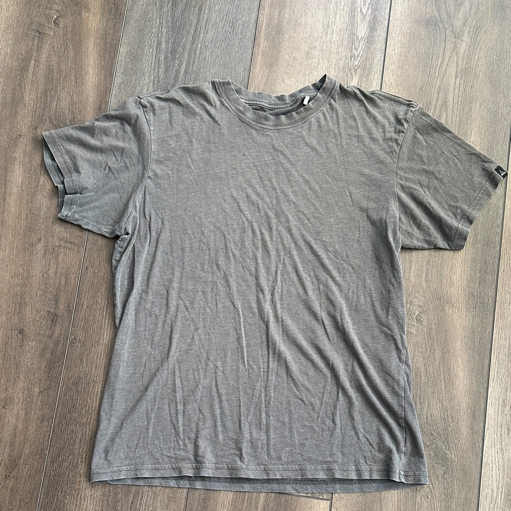 Prana Men's Short Sleeve Crew Tee - Charcoal Gray